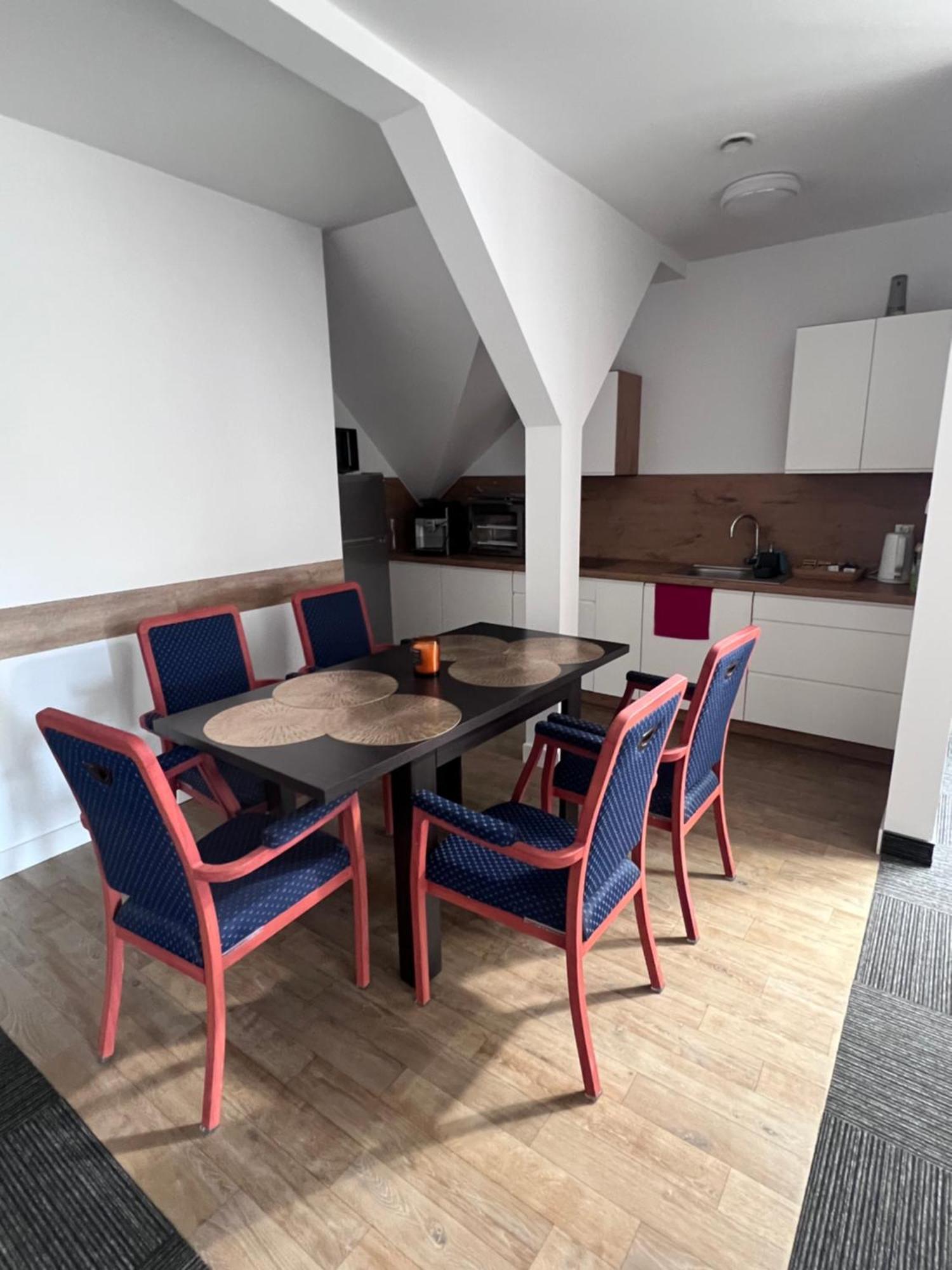 Apartamenty Divemed Jelenia Góra Exterior foto